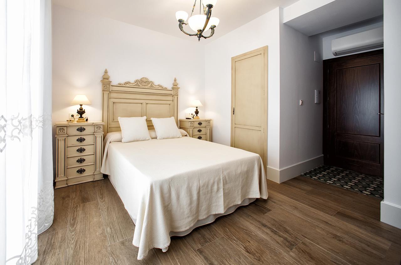 Nuevo Monteftur Hotell Montefrío Exteriör bild